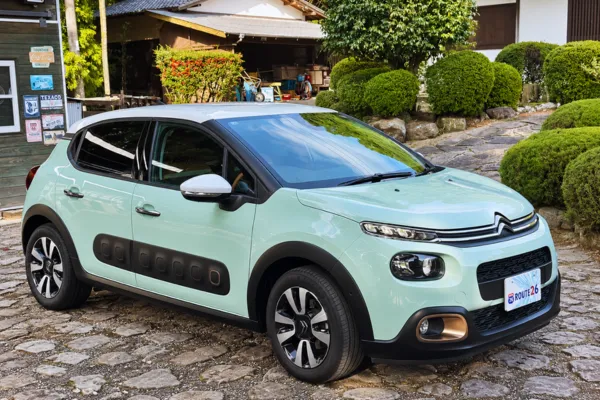 佐賀伊万里のガラスコーティング専門店ROUTE26で施工したCitroën C3